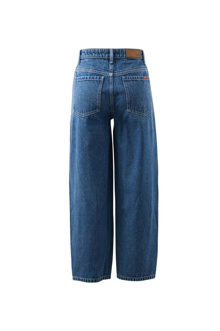 Leah Tapered Barrel Jean | Fresh Indigo