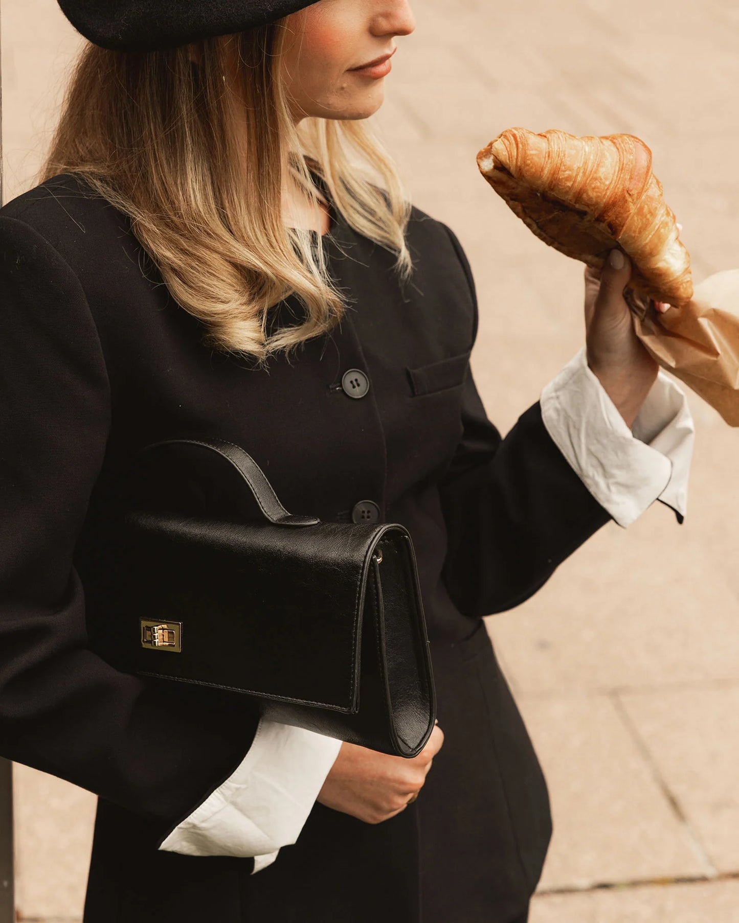 Delaney Clutch | Black