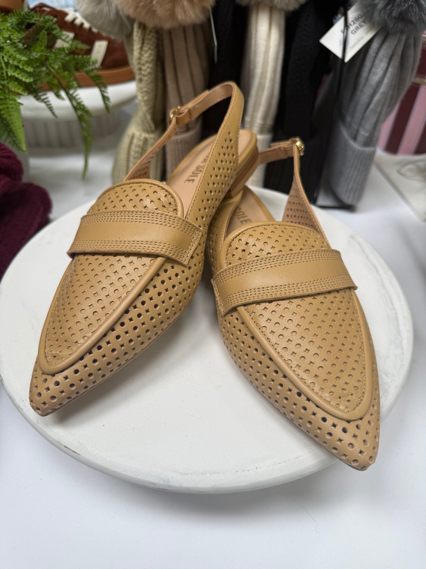 Casey | Coconut Leather