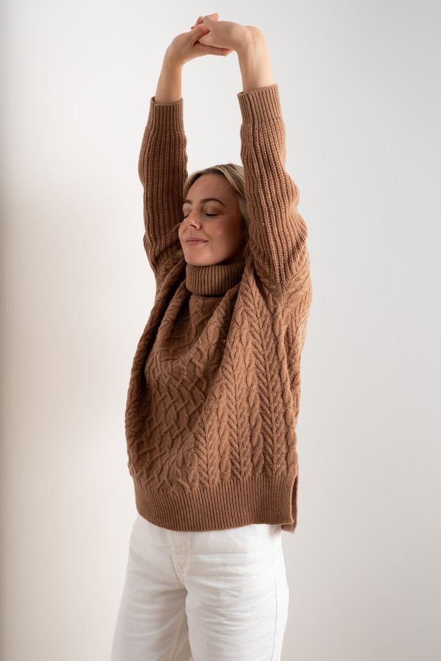 Cable Merino Cable Roll Neck