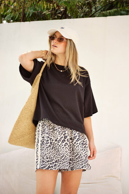 Phoebe Premium Tee | Black