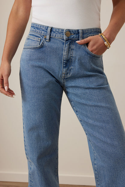 Sydney Straight Leg Jean | Vintage Blue