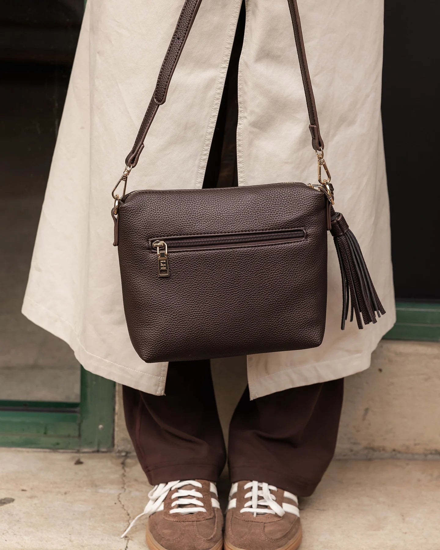 Kasey Crossbody Bag | Chocolate