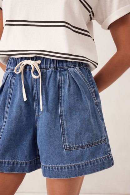 Relaxed Everyday Short | Washed Indigo
