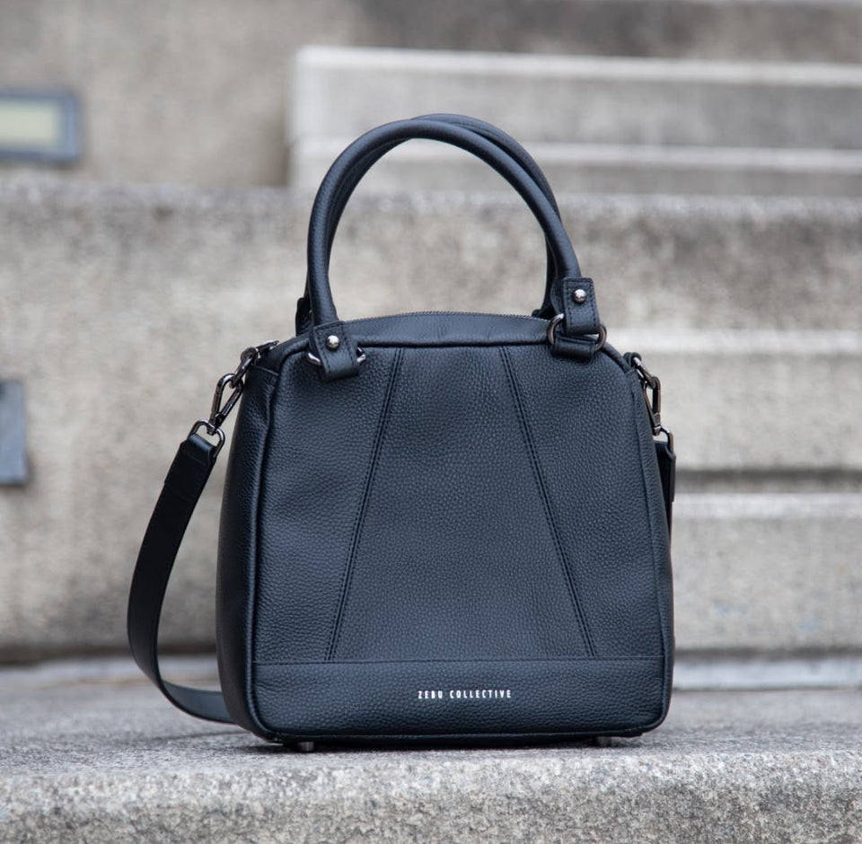 Zues Handbag | Black