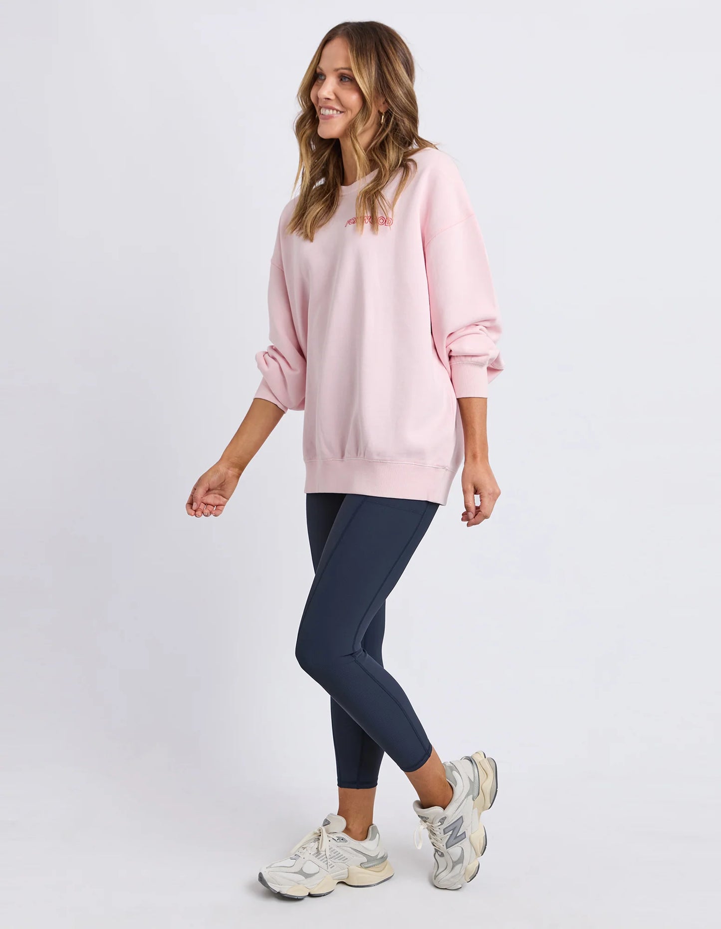 Star Studio Crew | Pale Pink