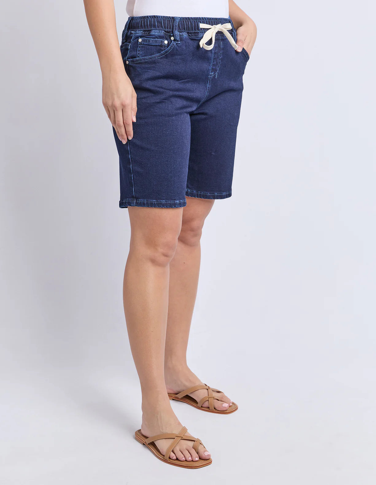 Gabby Bermuda Short | Dark Blue