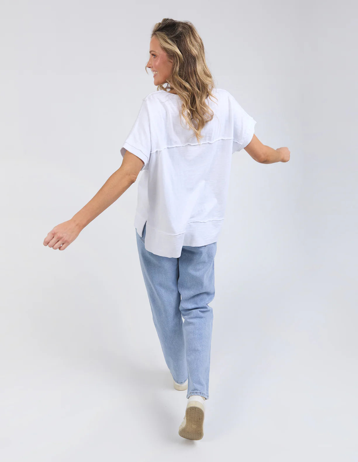 Allison Tee | White