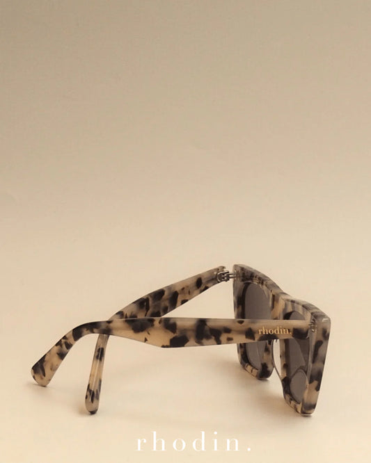 RC Cookie Holiday Wing Sunglasses | LUXE RANGE