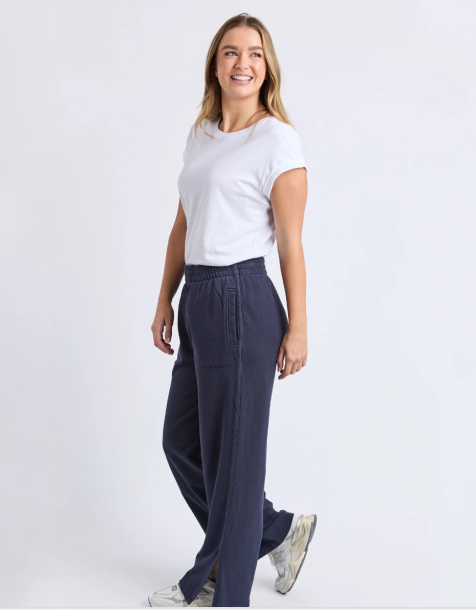Classic Track Pant | Navy
