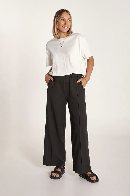 Noah Cropped Pant | Black Stripe