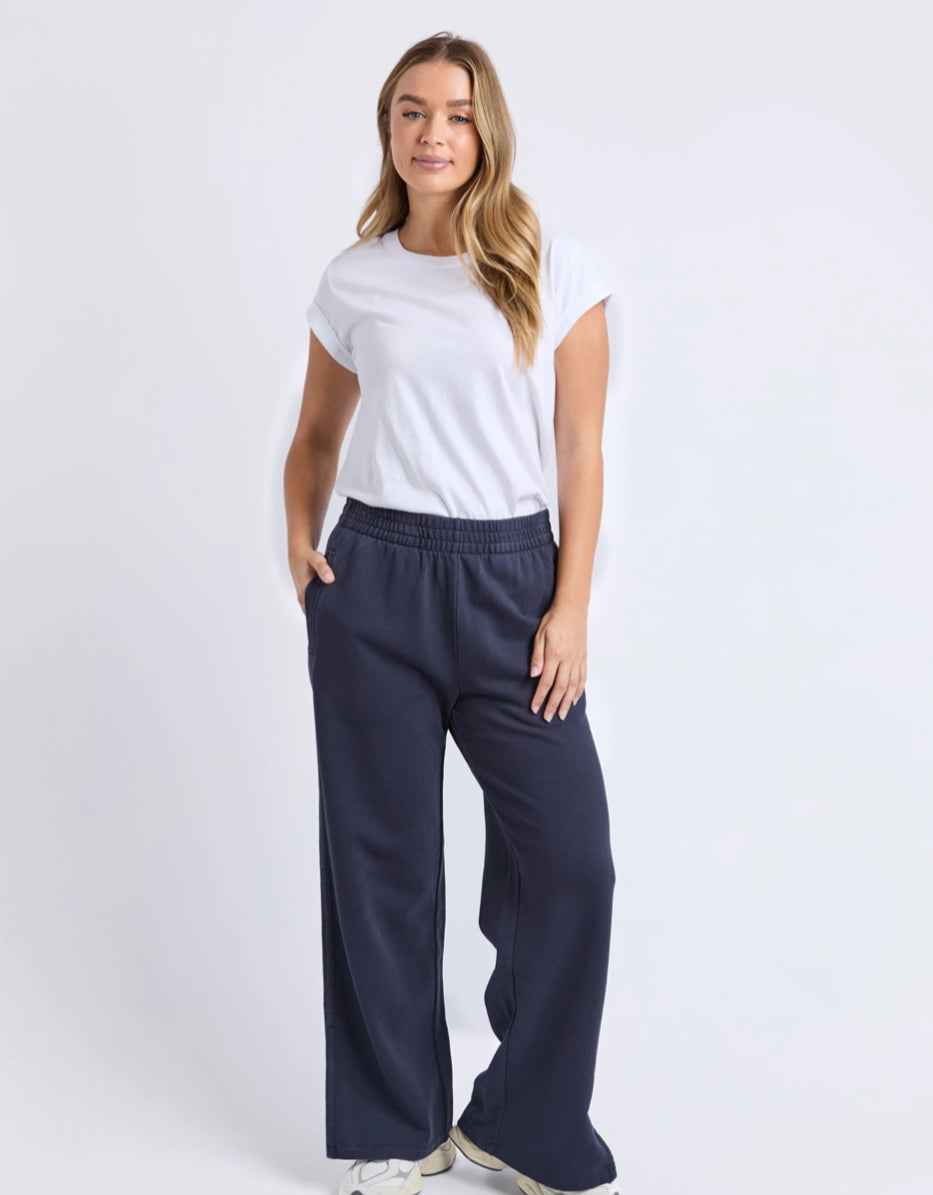 Classic Track Pant | Navy