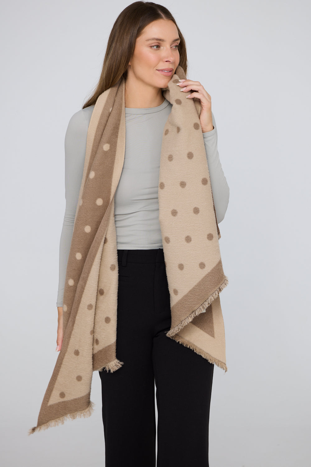 Gallery Scarf | Taupe