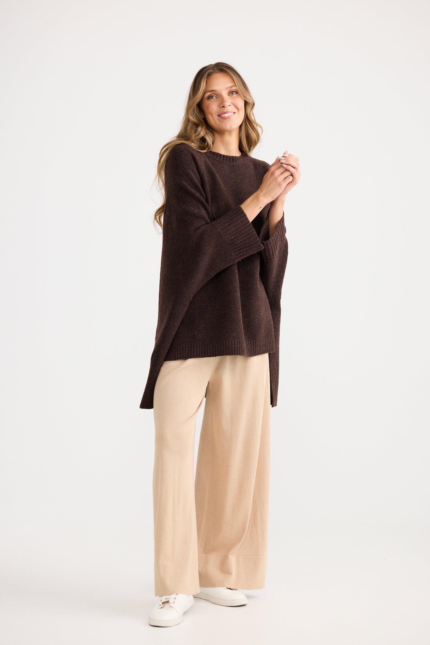 Cinder Poncho | Chocolate