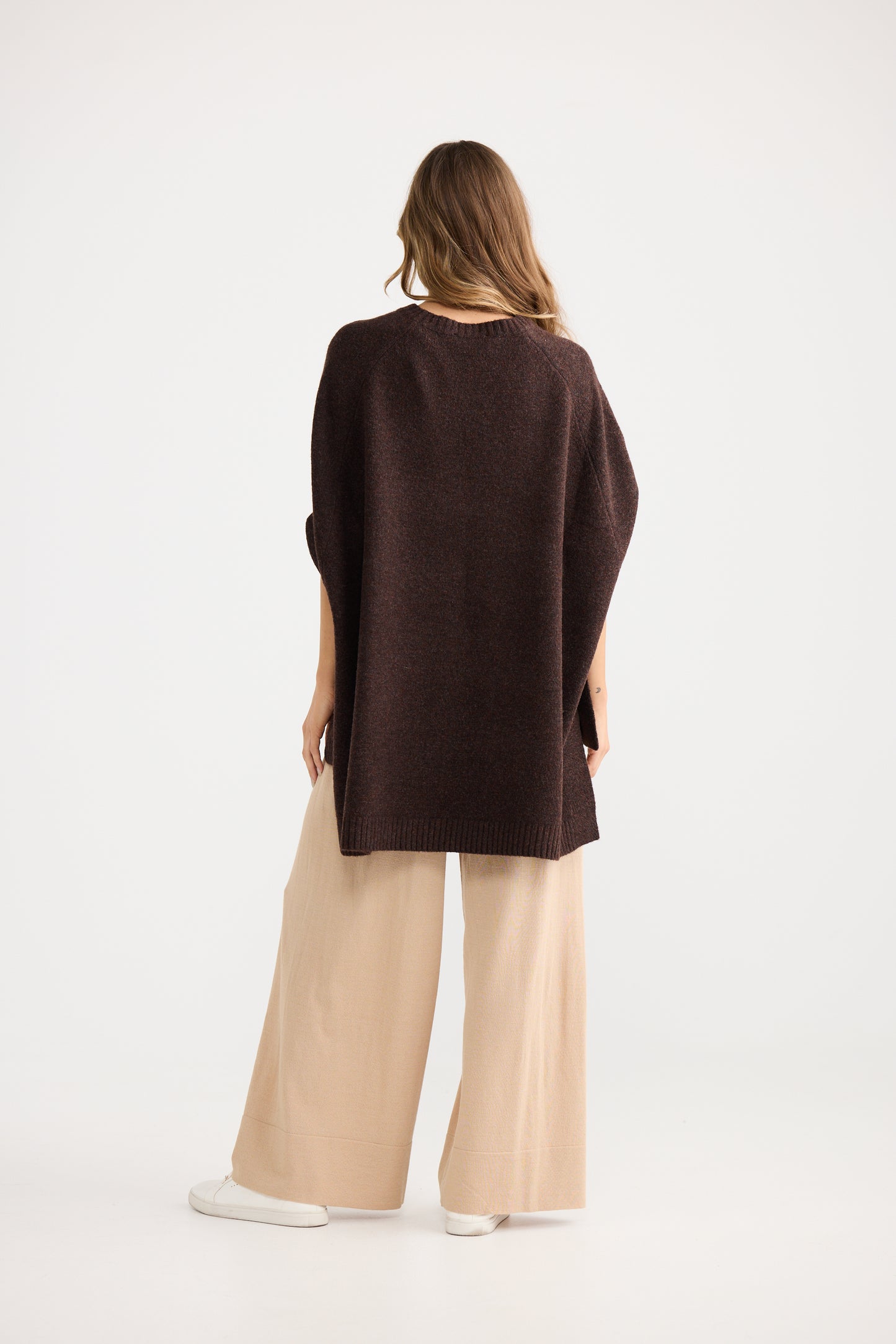 Cinder Poncho | Chocolate