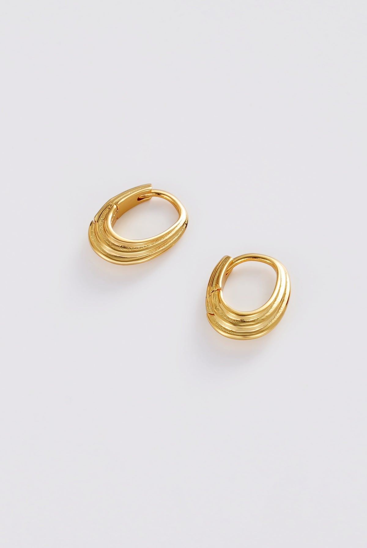 Marley Hoop | Gold