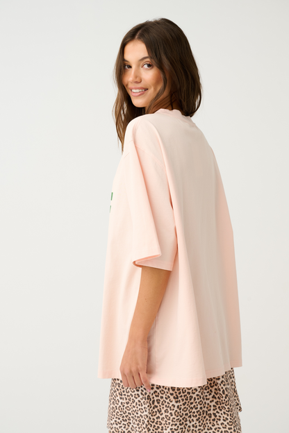 Jeana Tee | Palm Hotel