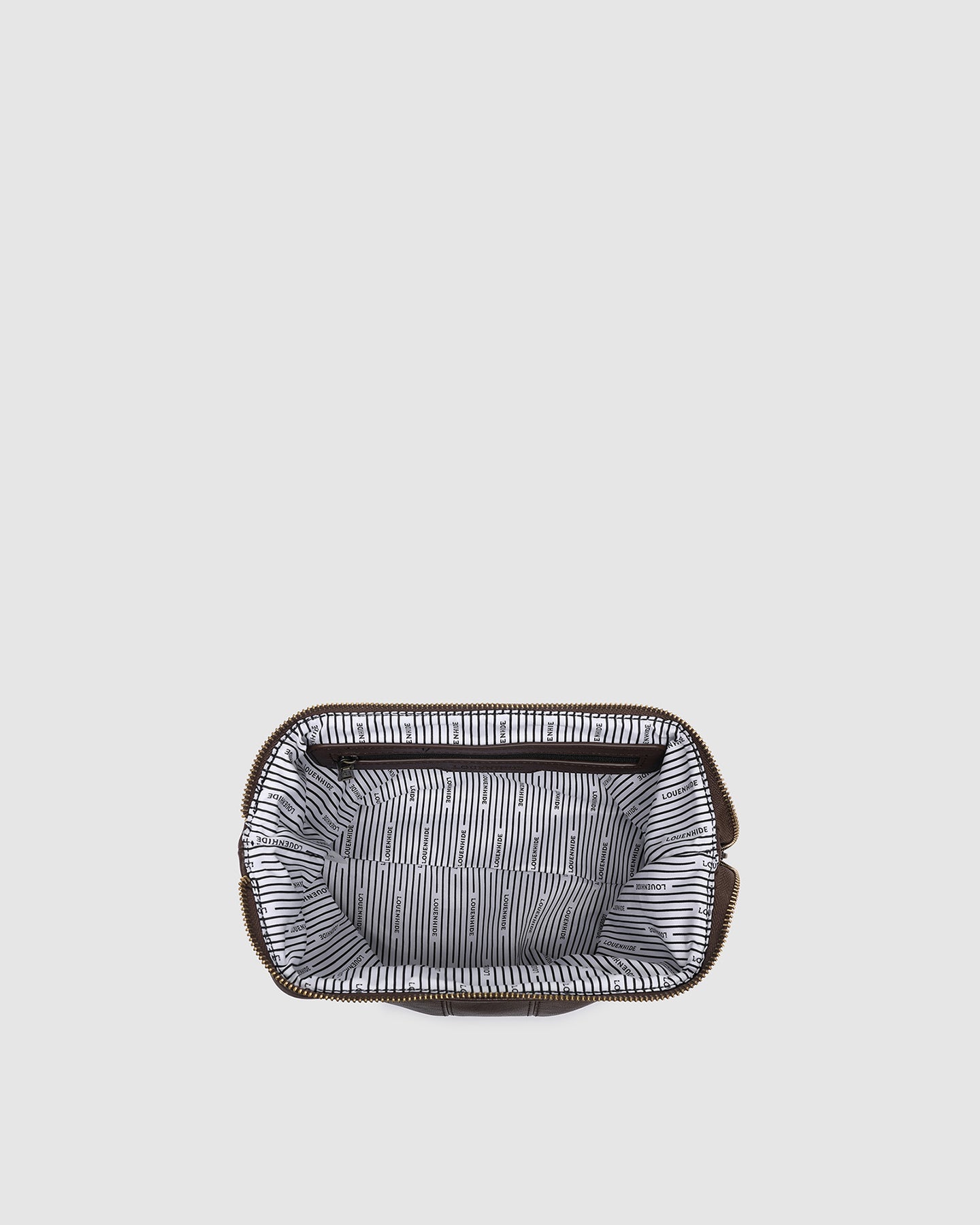 Albie Saddle Toiletry Case