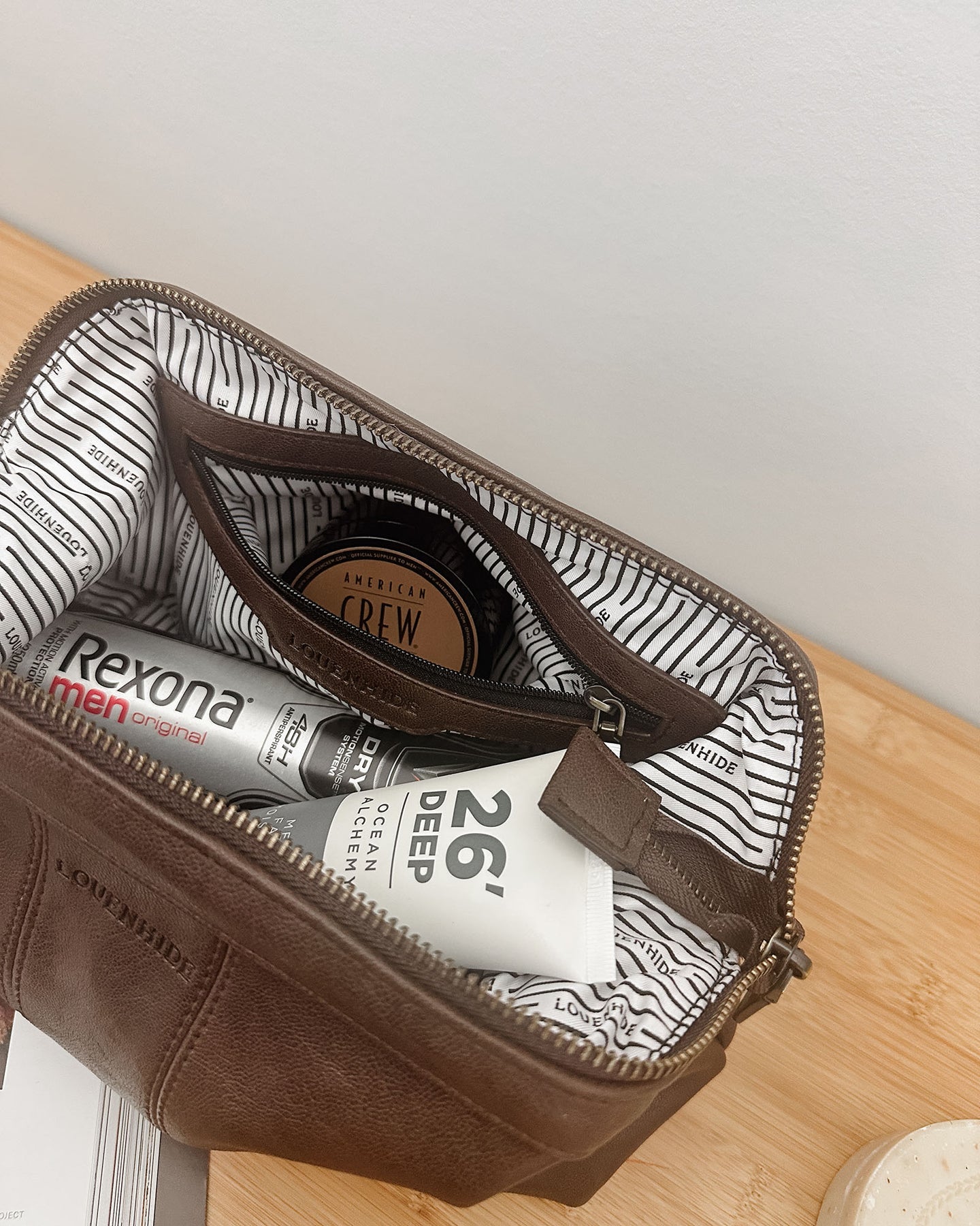 Albie Saddle Toiletry Case