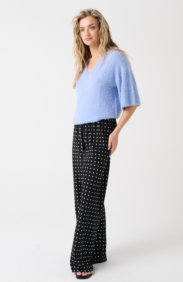 Mia Knit | Cornflour