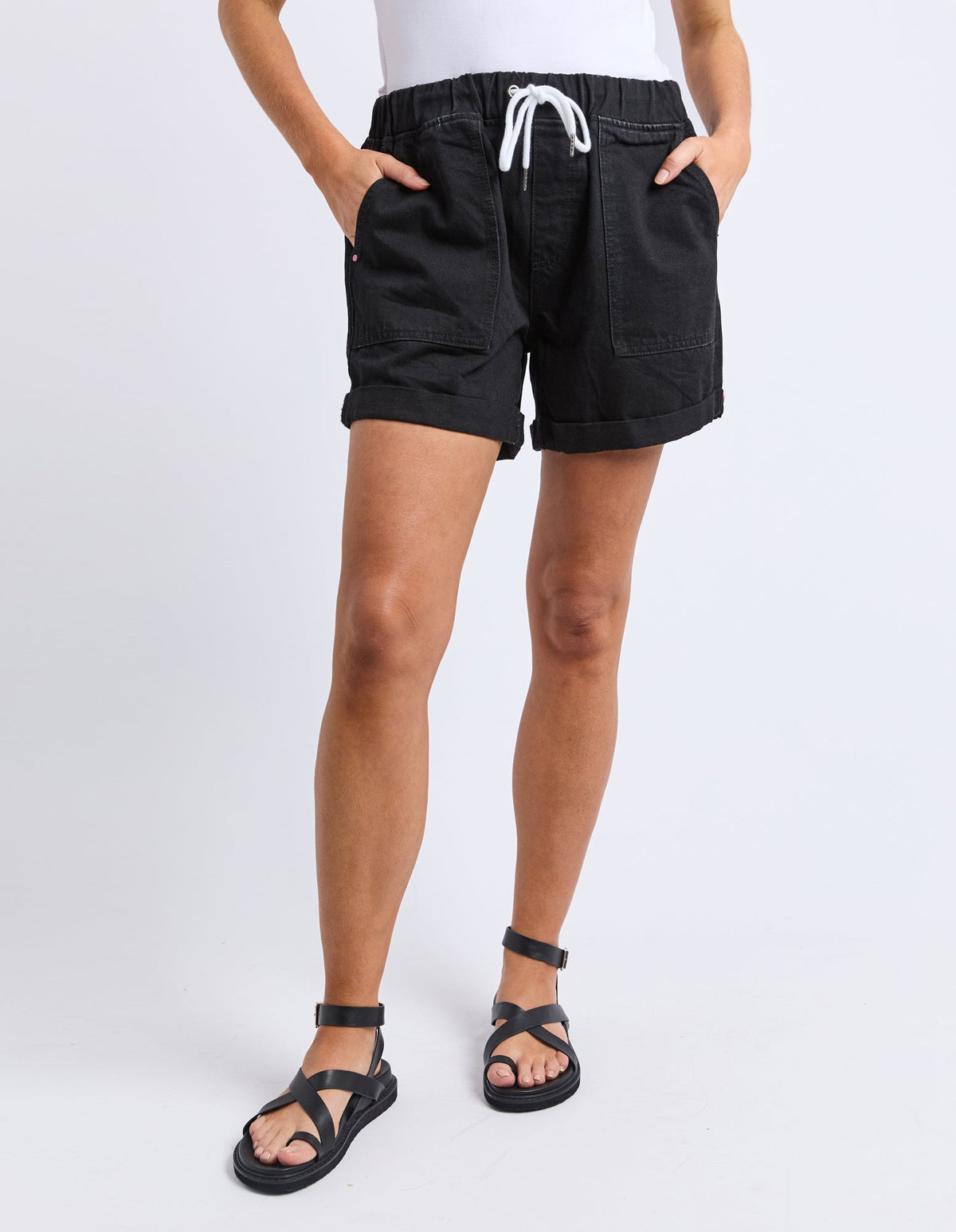 Emma Relaxed Short | Black