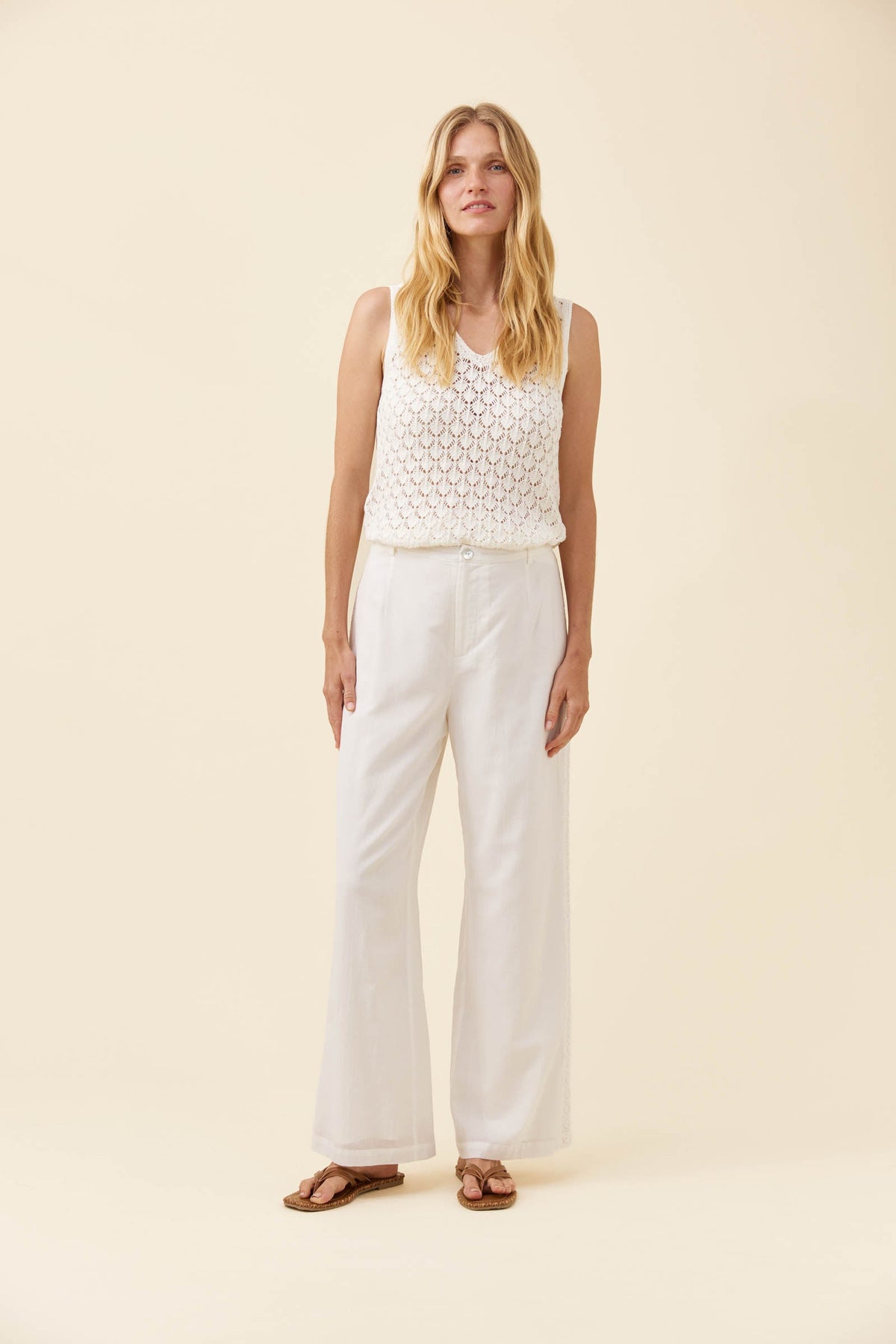 Frances Pant | White