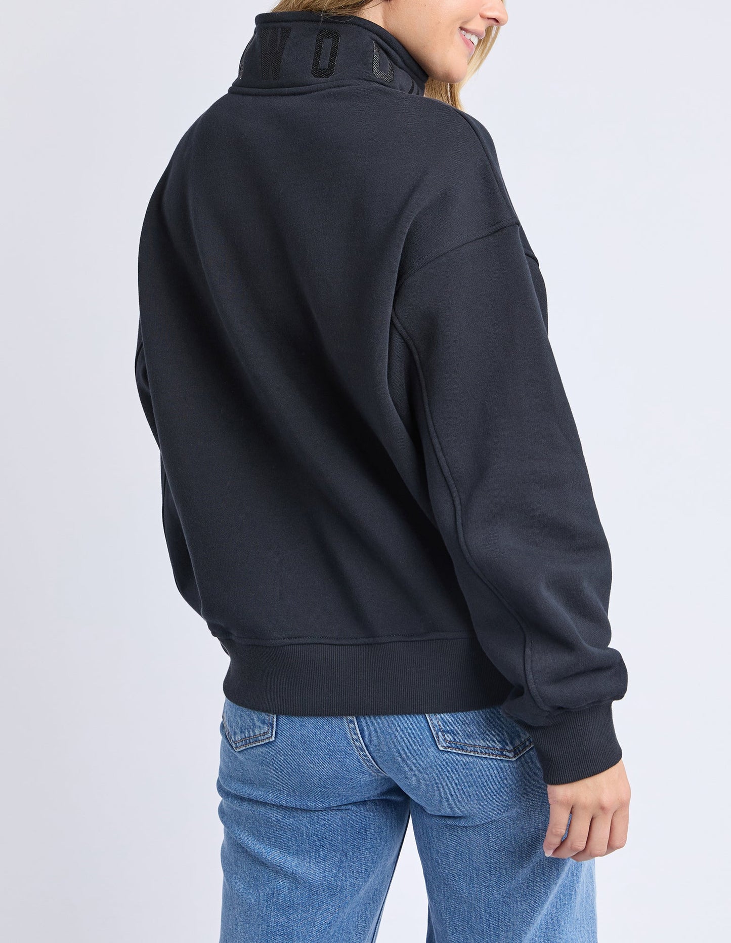 College Zip Crew | Black