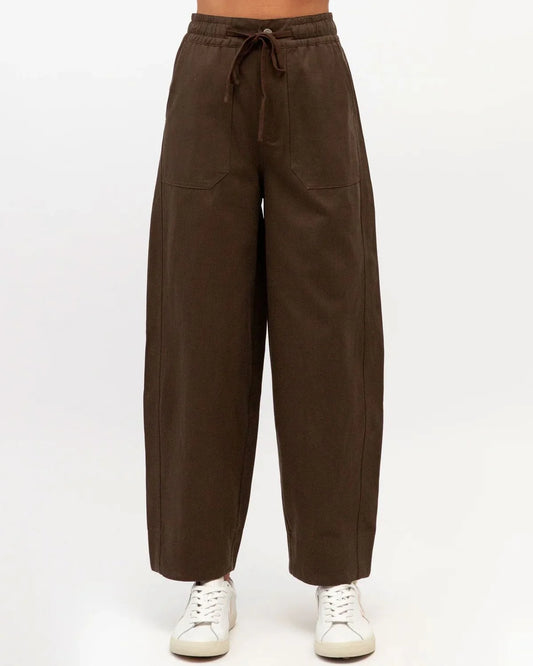 Label of Love Elastic Waist Cargo Pants | Chocolate